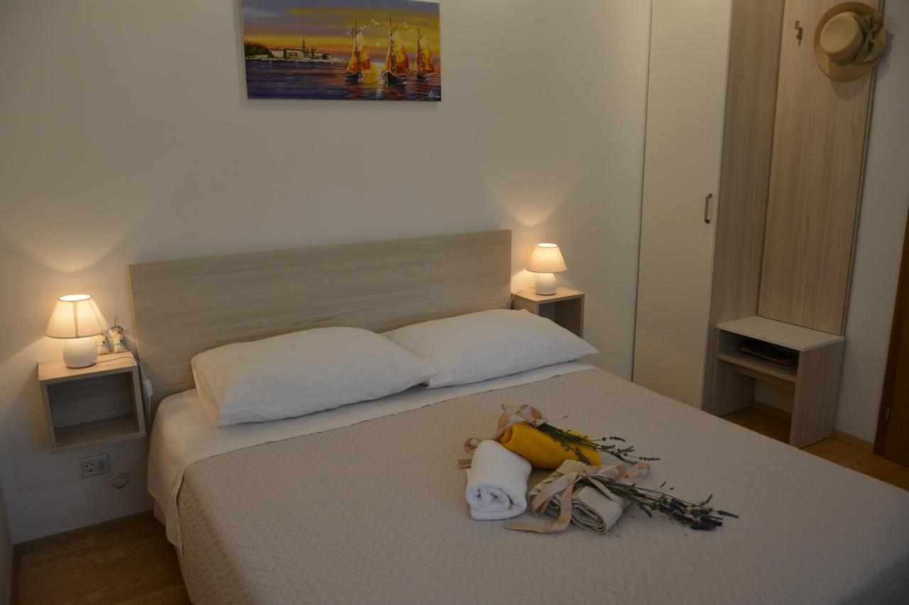 Vila Palma - App Palma & Room Figa Ankaran Luaran gambar